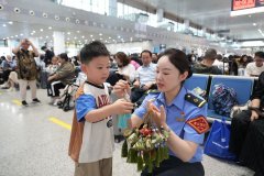 泛博搭客及时关心车坐通知布告或铁12306网坐消息